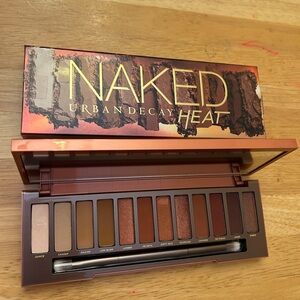 Urban Decay Naked Heat Eyeshadow Palette — Warm Brown, Copper & Rust Tones